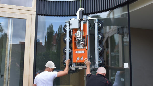 VIAVAC GBXL Curved met hijsarm